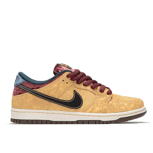 TÊNIS NIKE SB DUNK LOW PRO CELESTIAL GOLD AND DARK TEAM RED