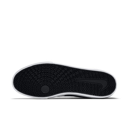 TÊNIS NIKE SB CHRON SLR BLACK/WHITE