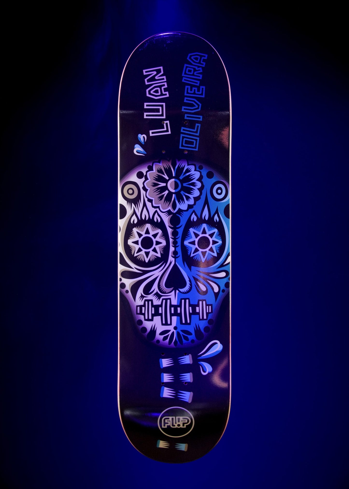 SHAPE FLIP LUAN OLIVEIRA BLACKLIGHT 8.125"