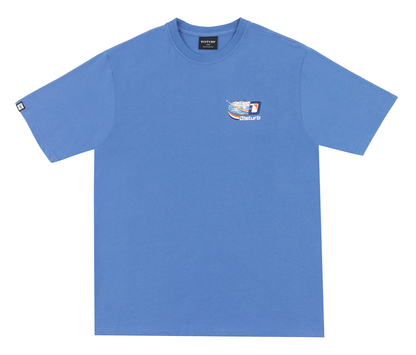 CAMISETA DISTURB TRAVEL STAMP BLUE